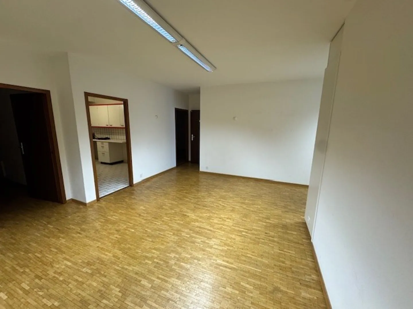 Bureaux de 123 m2 à Plainpalais - Photo 1 sur 11