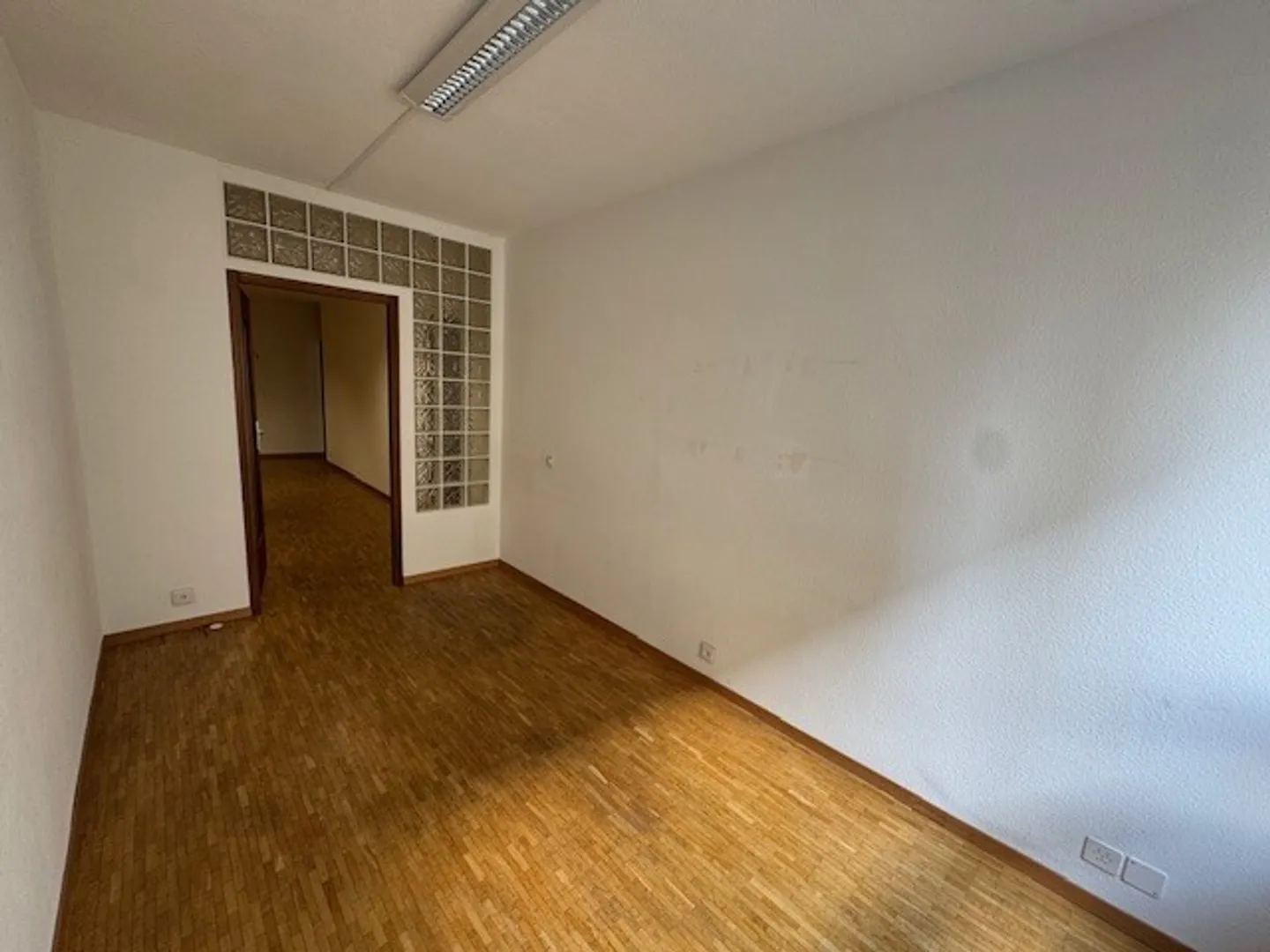 Bureaux de 123 m2 à Plainpalais - Photo 8 sur 11