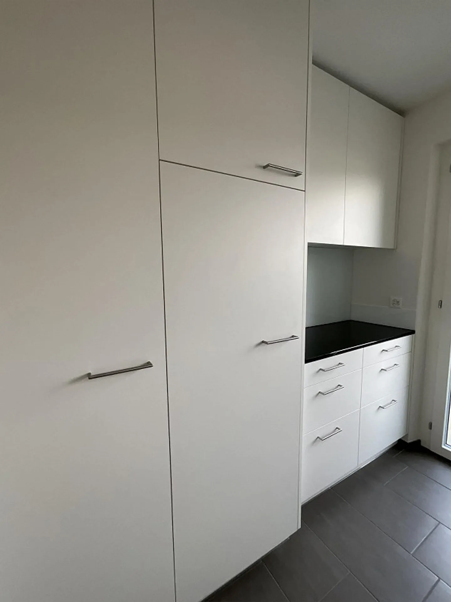 Appartamento giardino appena ristrutturato nel cuore di Meggen - Foto 5 di 13