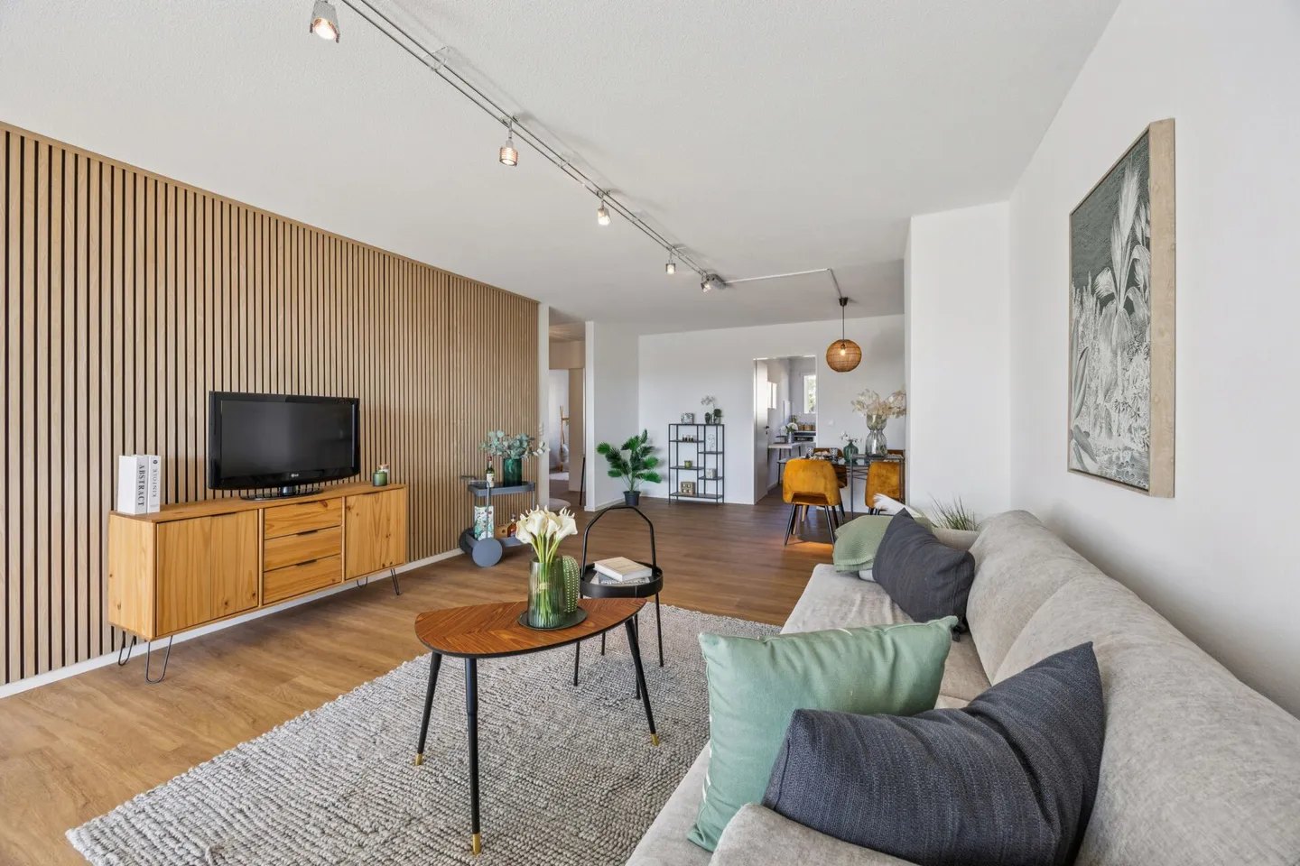 Rénové - Appartement moderne de 4,5 pièces avec balcon et vue à Widen AG - Photo 5 sur 7