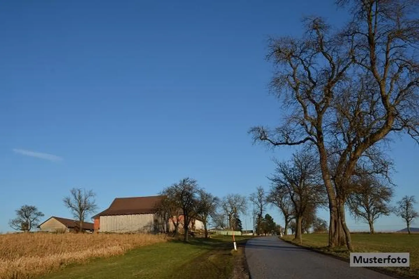*Habitation et rural avec place privée* - Photo 1 sur 13
