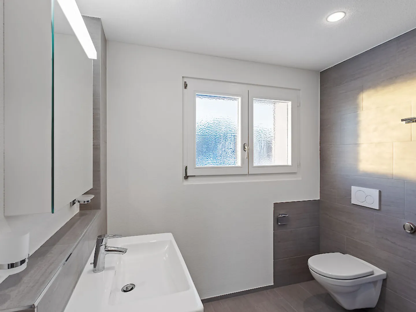 Appartamento di 4,5 locali al 3° piano a St. Ursen - Foto 9 di 10