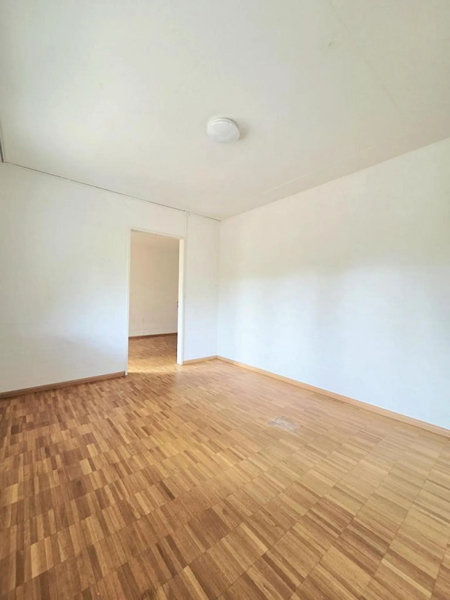 Hobby room for rent in Dornach - Photo 2 of 4