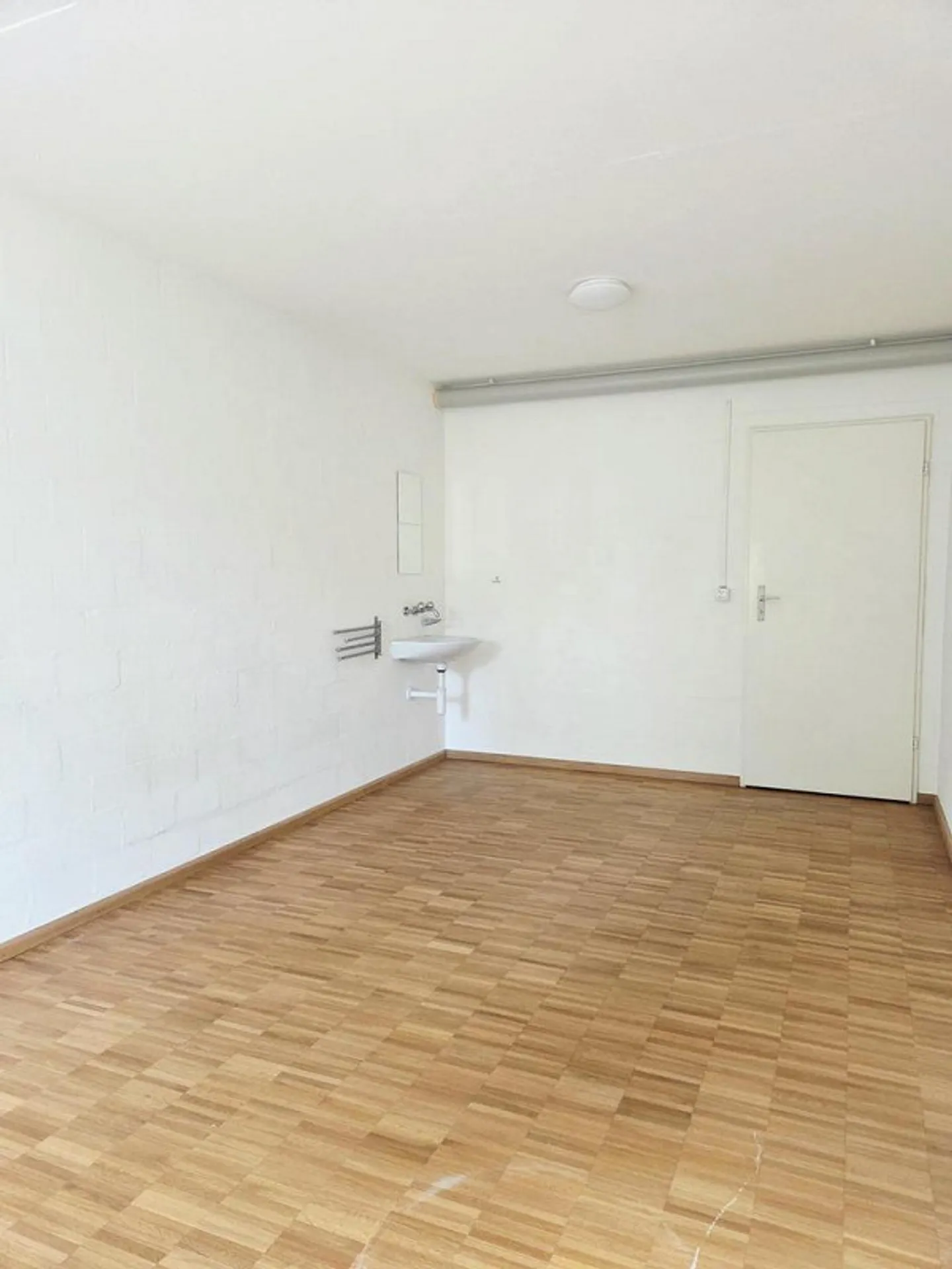 Hobby room for rent in Dornach - Photo 4 of 4