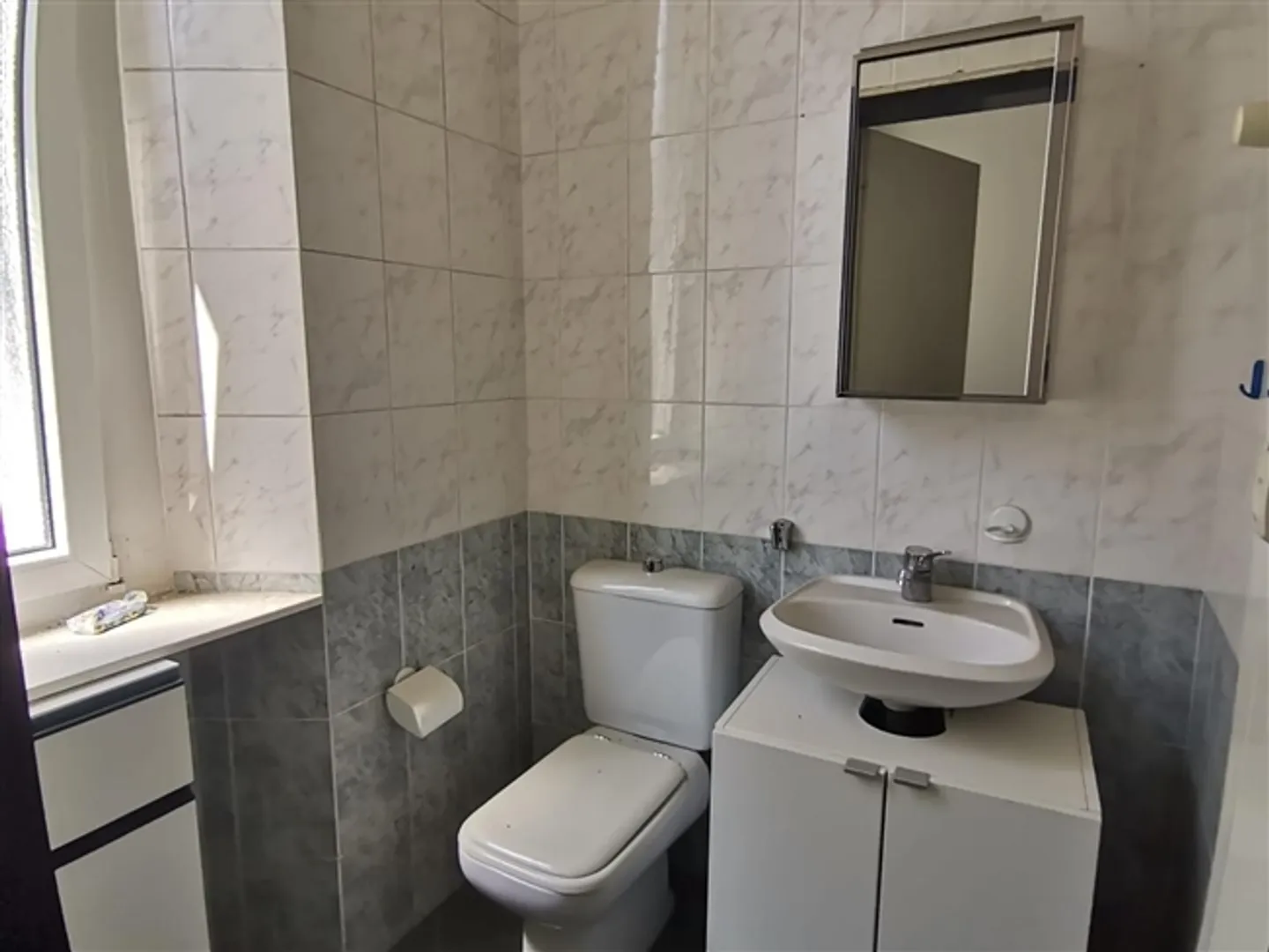 Apartment 4.5 rooms / 4 1/2-room city apartment - Photo 9 of 11