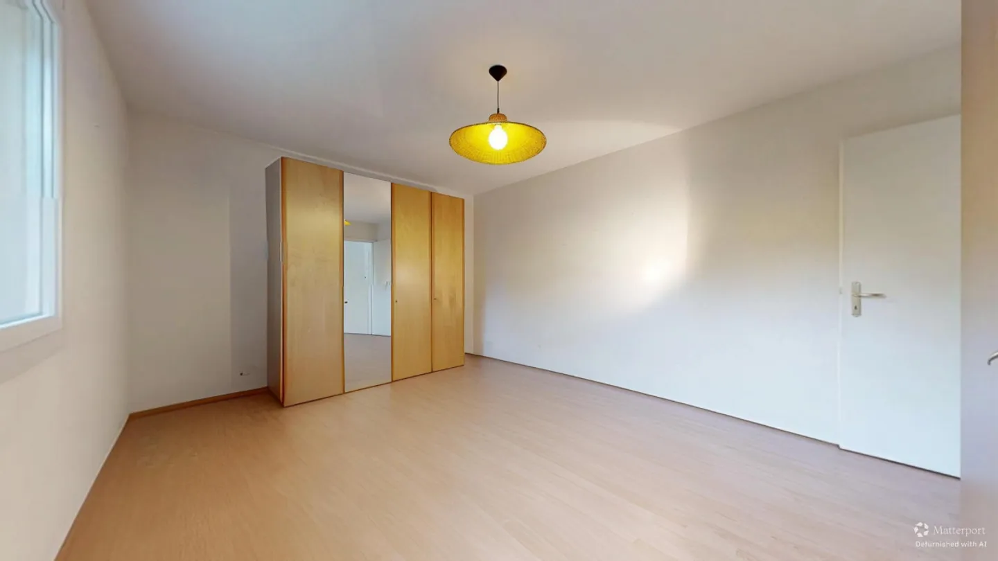 Incantevole appartamento di 2,5 locali e 70m2 situato nel verde e nella calma - Foto 6 di 7