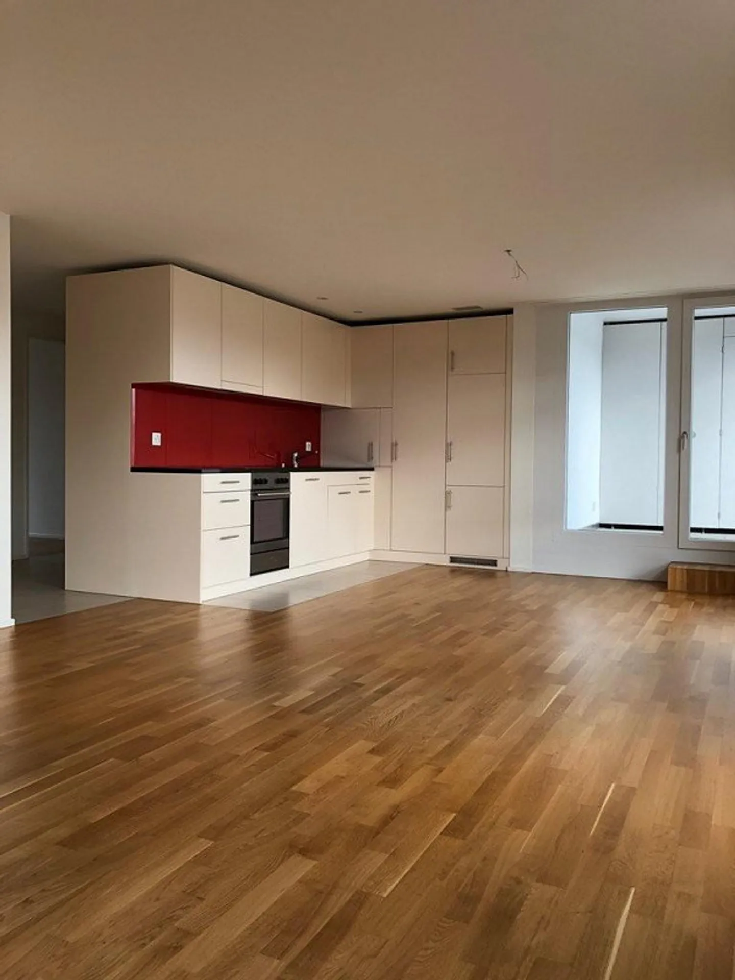 Central Penthouse Apartment with a View of the Green - Photo 5 of 11