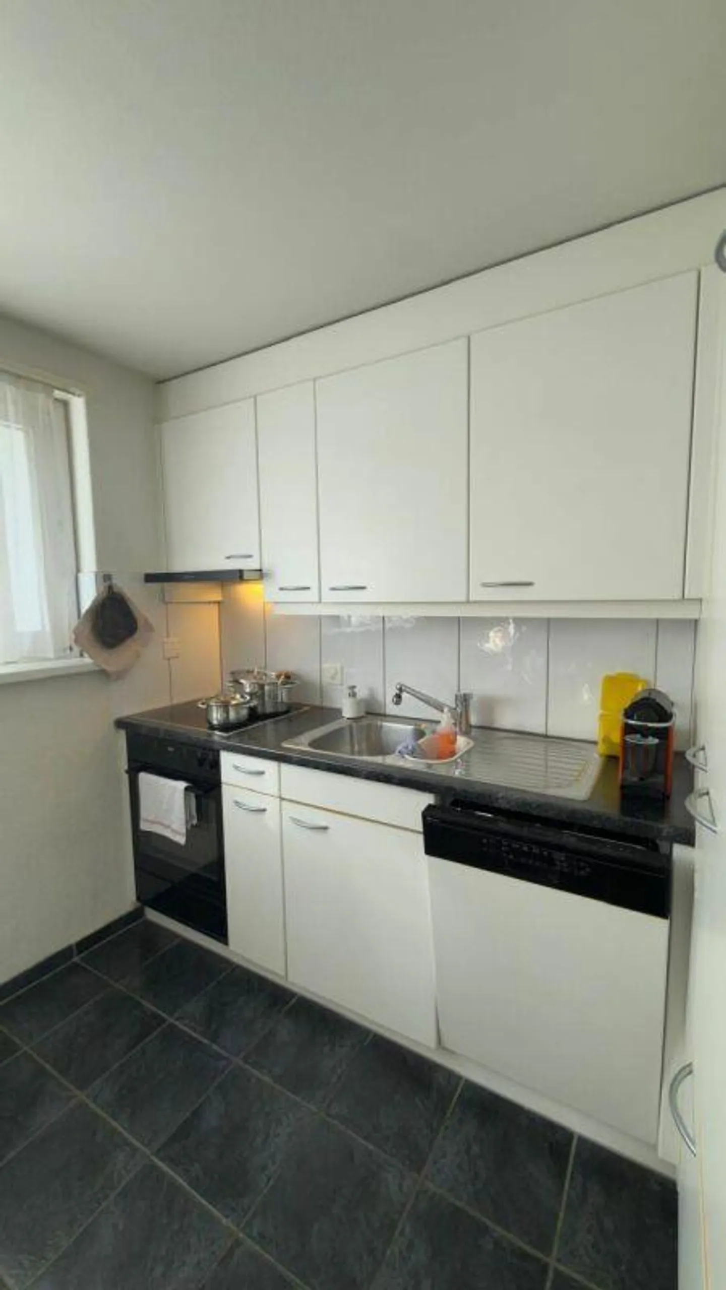 Geräumige Wohnung mit Aussicht - Foto 6 von 6