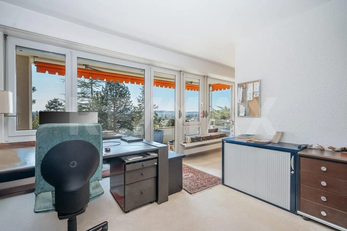 Helle 4½-Zimmer-Wohnung mit Aussicht - Foto 8 von 13