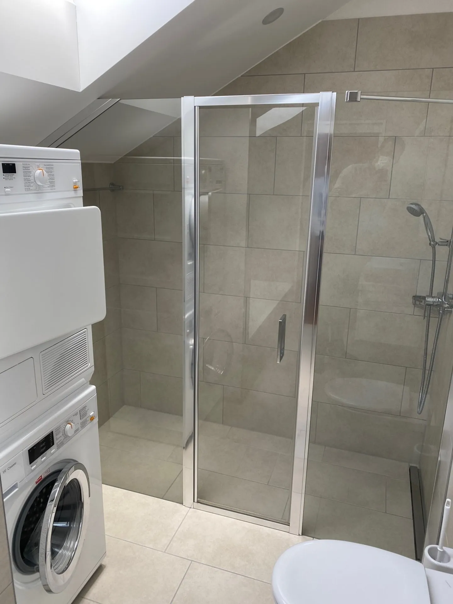 Moderne Wohnung in ruhiger Lage - Foto 3 von 4