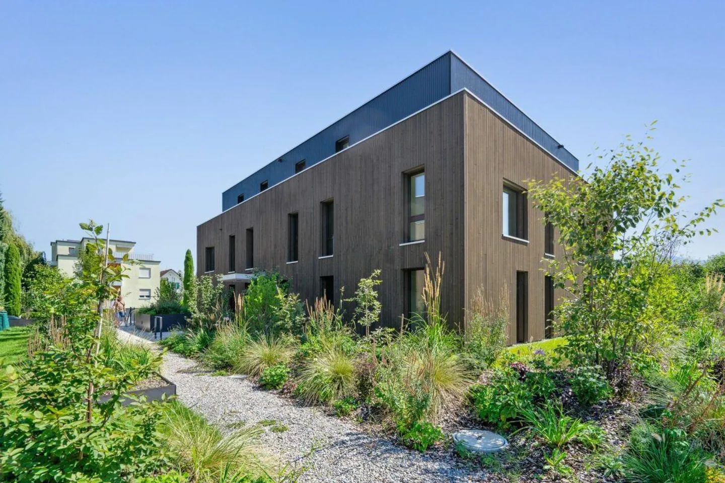 Appartement moderne avec caractéristiques écologiques - Photo 3 sur 10