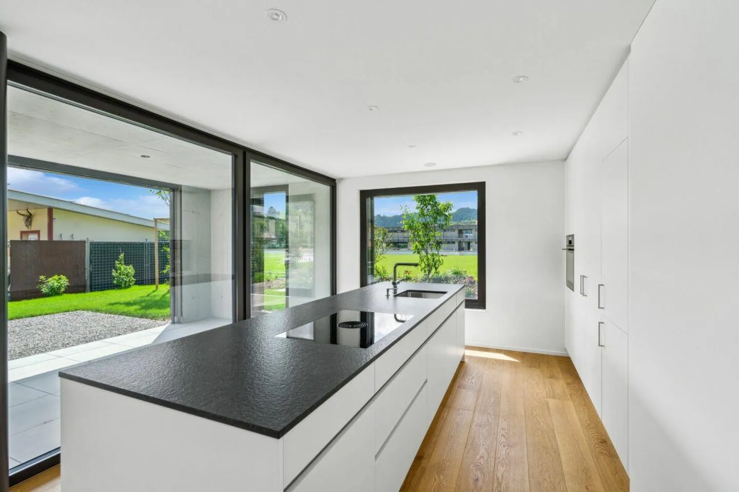 Appartement moderne avec caractéristiques écologiques - Photo 5 sur 10