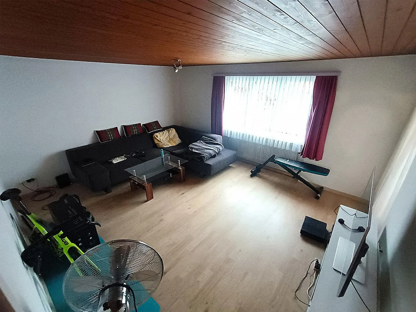 4-room apartment with 92 m² on the 1st floor - Photo 6 of 9