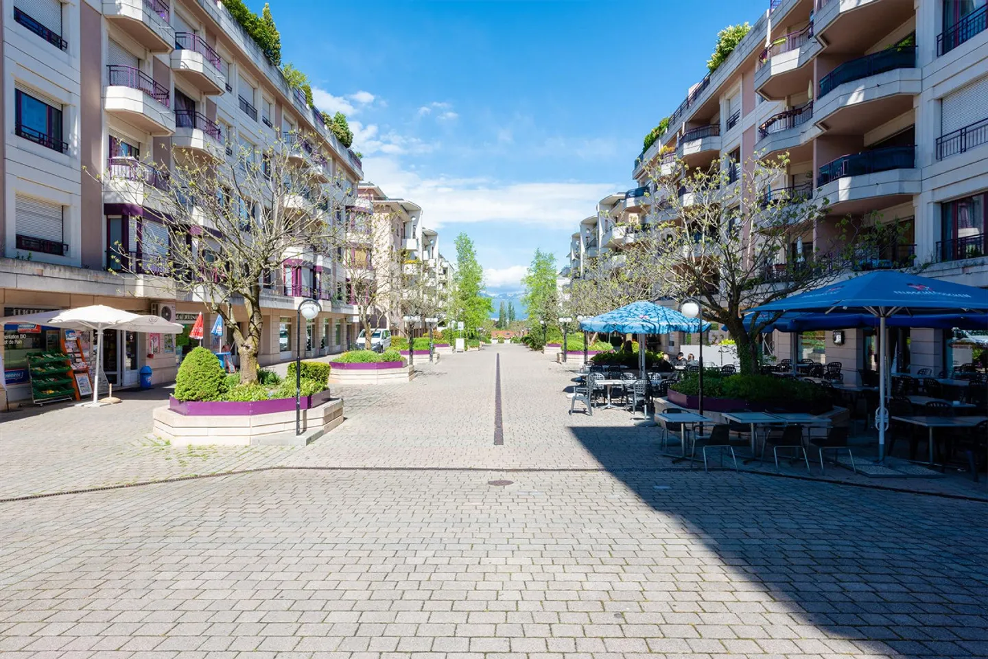 Appartement lumineux à Grange-Canal - Photo 1 sur 2