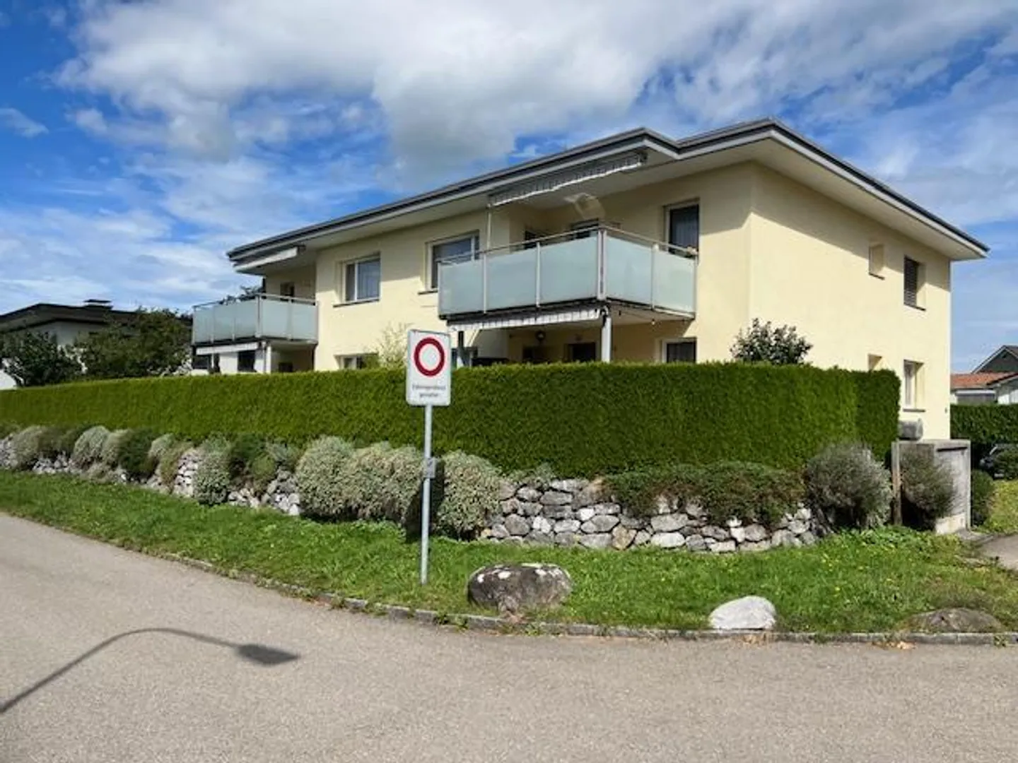 Sunny apartment with large balcony - Photo 1 of 11