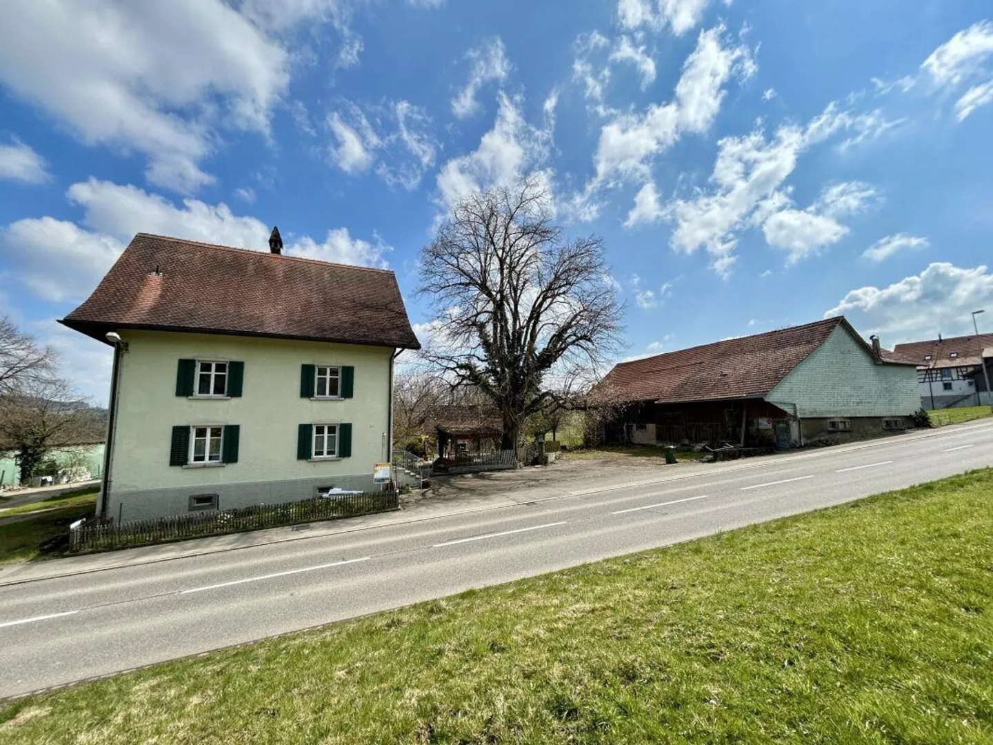 Charmantes Doppelhaus mit Scheune - Foto 21 von 21