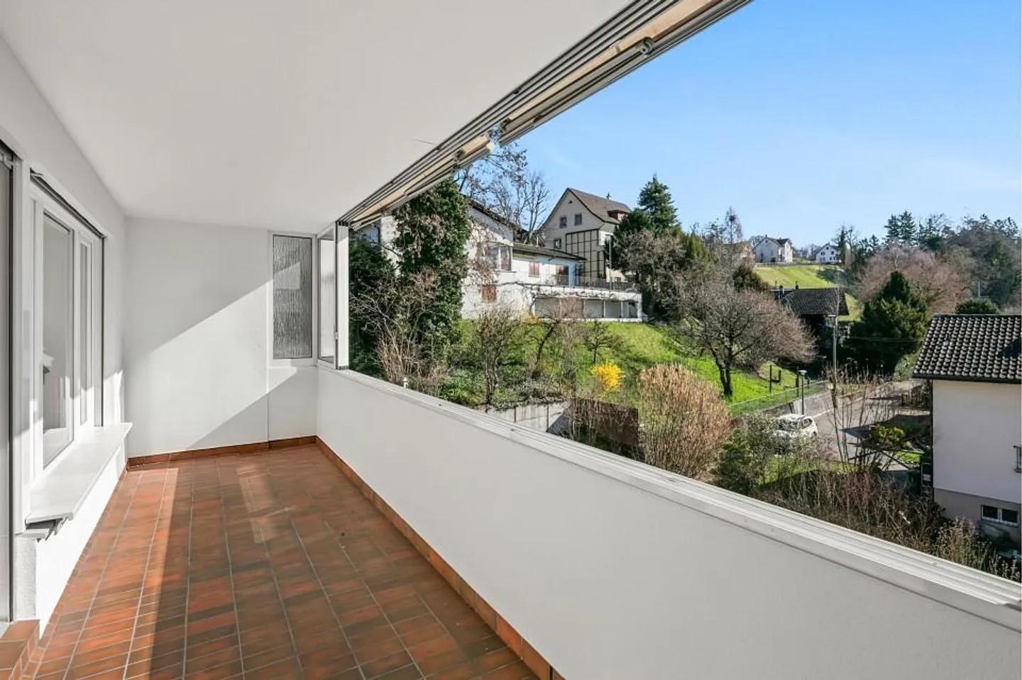 Charming 4½-Room Apartment in Rüti ZH with Great View - Photo 13 of 13