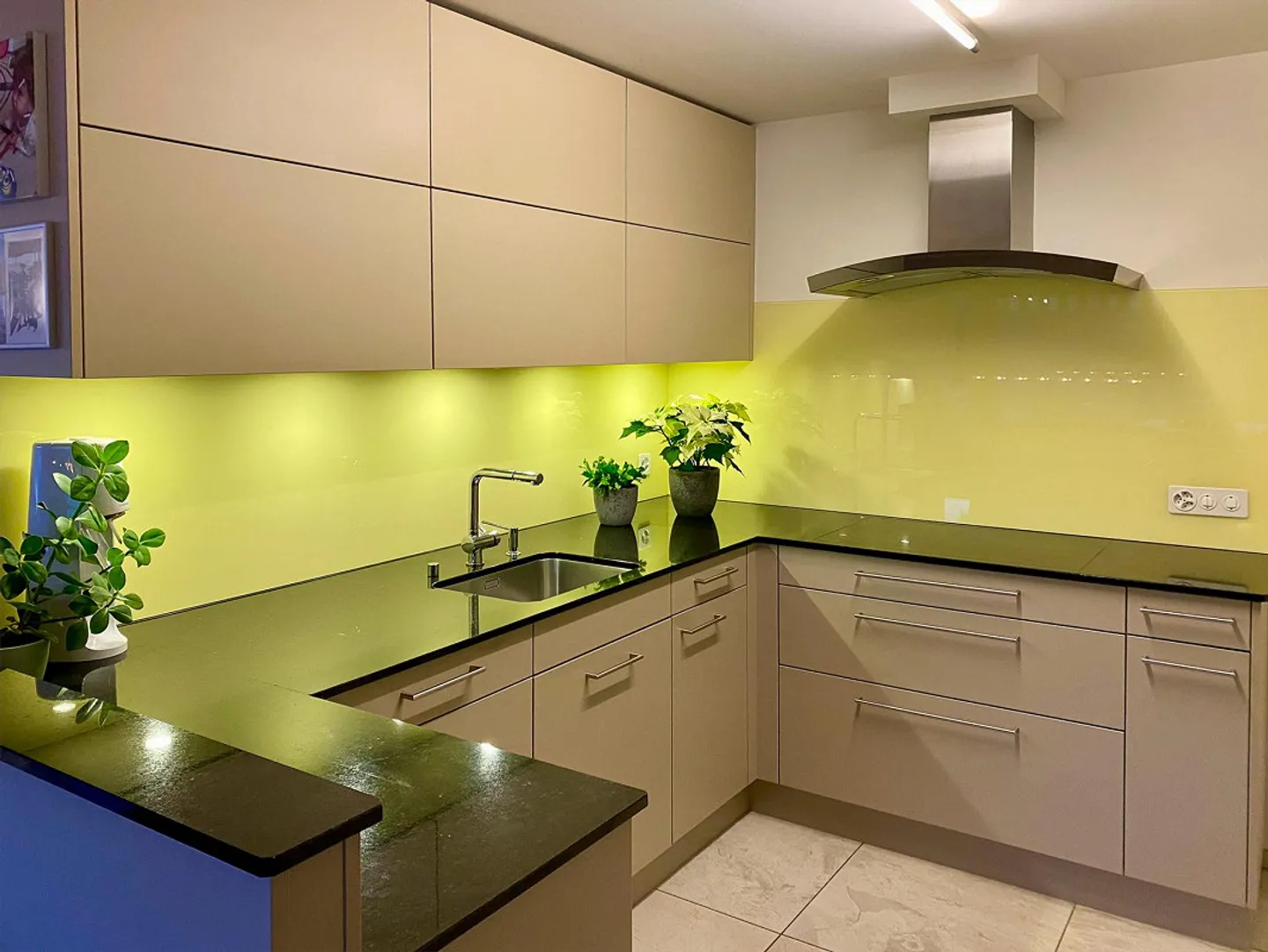 Appartement 3½ pièces avec vue sur le lac et la montagne - Photo 6 sur 13