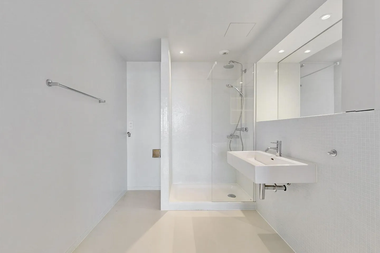 Un ambiente di vita moderno - Foto 7 di 8