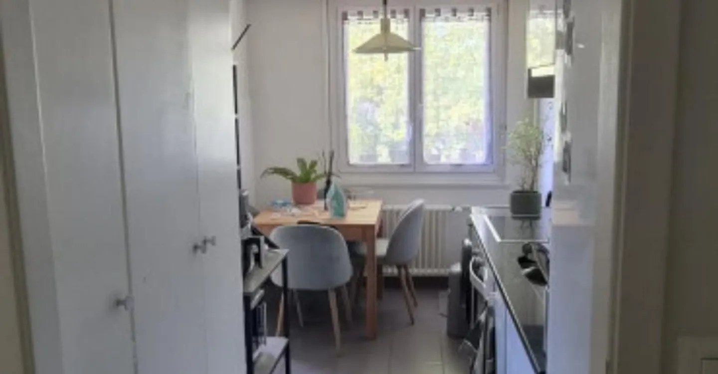 Superb 3-room apartment in Grand Saconnex with parking space - Photo 4 of 7
