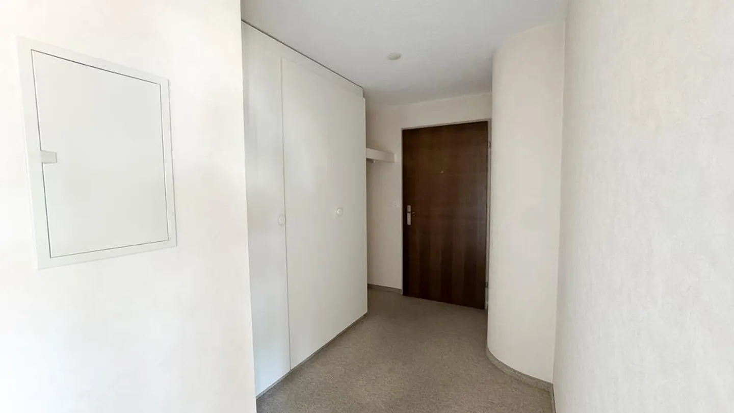 Light, Air & Panoramic View - 3.5 Room Attic in Abtwil SG - Photo 3 of 12