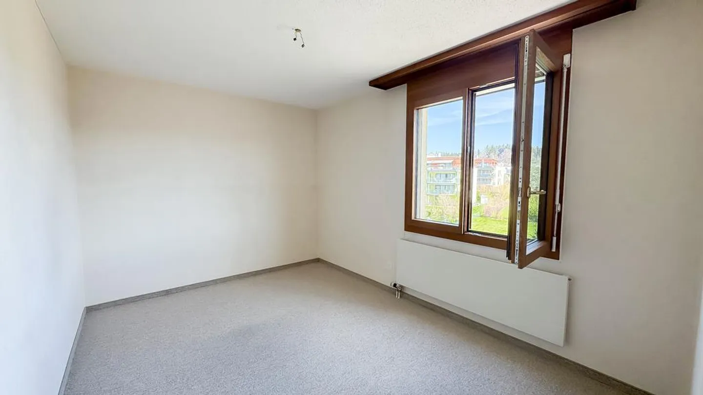 Light, Air & Panoramic View - 3.5 Room Attic in Abtwil SG - Photo 7 of 12