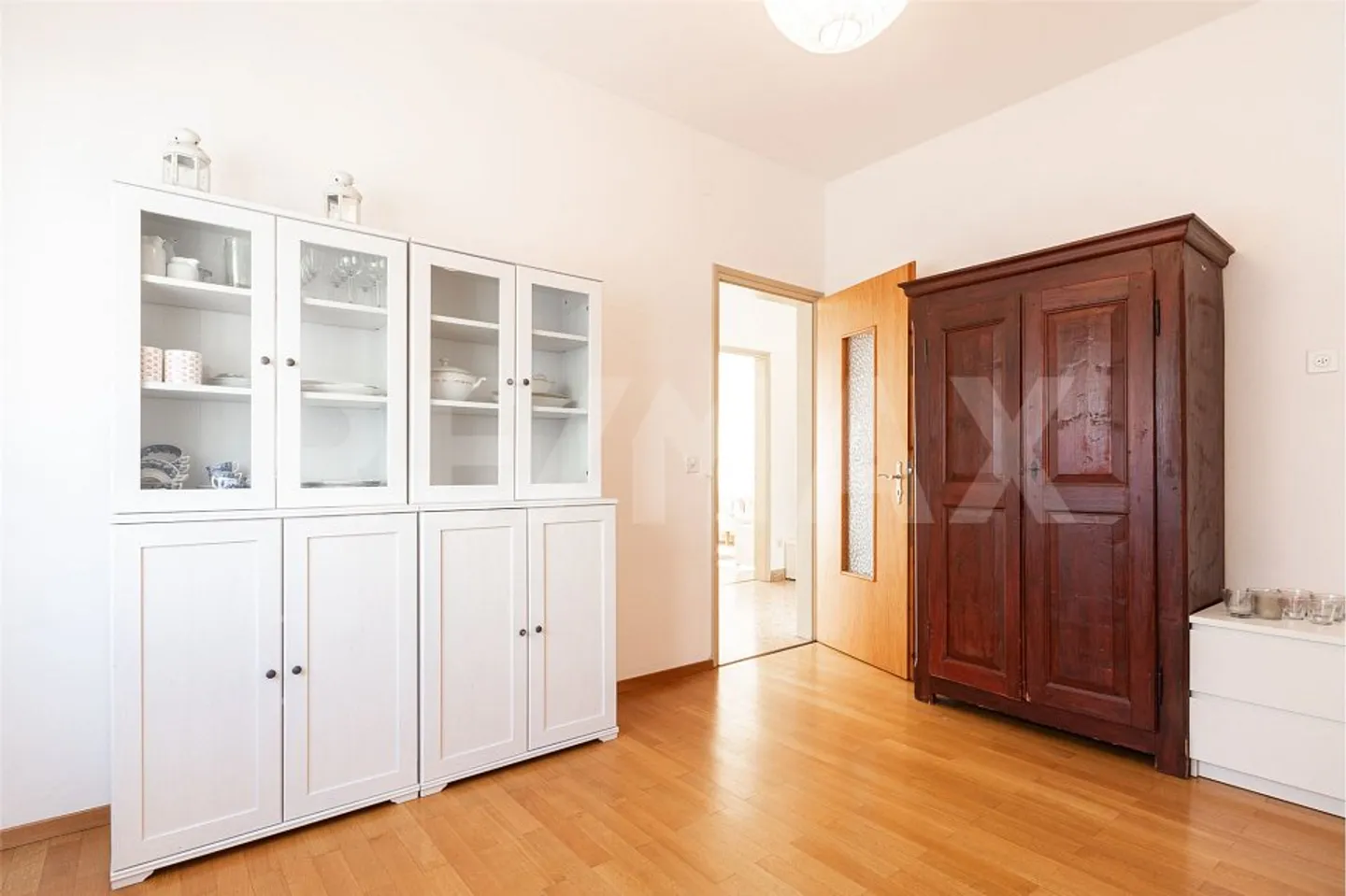 Casa con giardino e garage - Foto 5 di 13