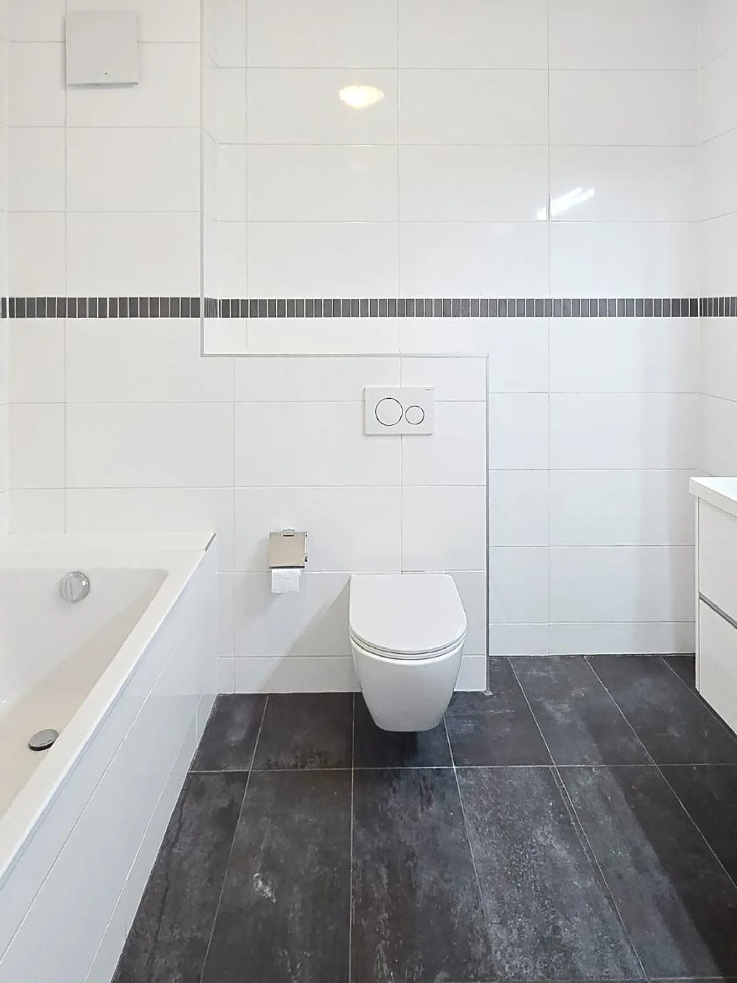 Pretty 4.5-room villa for rent in Grolley - Photo 4 of 6