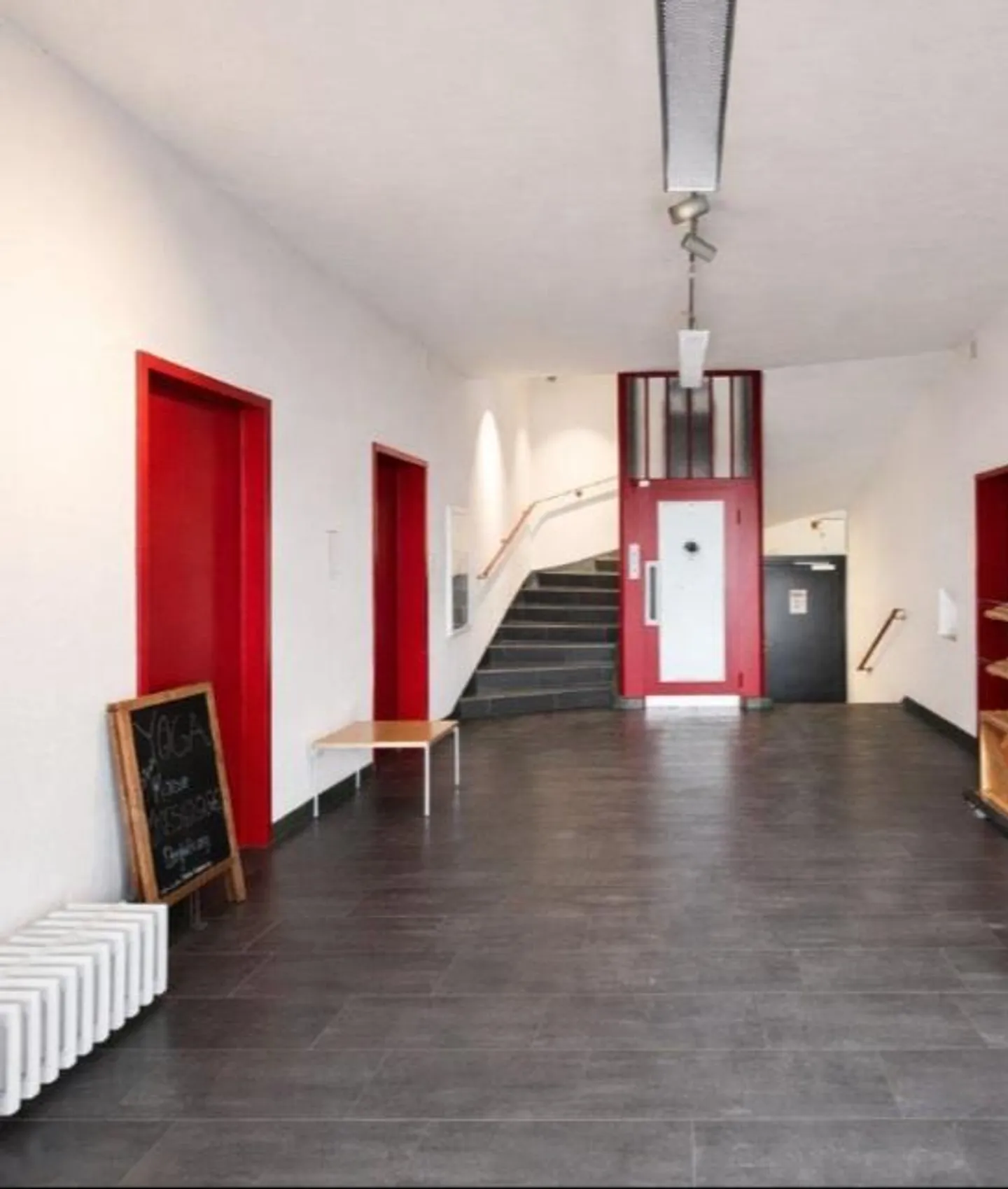 Bel espace commercial lumineux de 55m2 - Photo 5 sur 7