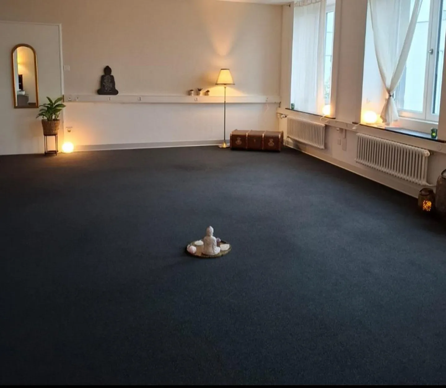 Bel espace commercial lumineux de 55m2 - Photo 2 sur 7