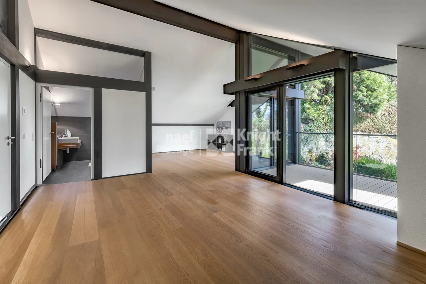 Villa 5.5 pièces - Photo 8 sur 13