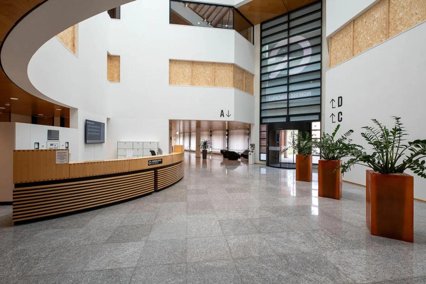Bureaux de différentes tailles, divisibles, dans un emplacement fonctionnel et prestigieux - Photo 5 sur 17