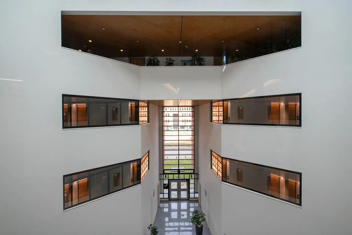 Bureaux de différentes tailles, divisibles, dans un emplacement fonctionnel et prestigieux - Photo 6 sur 17