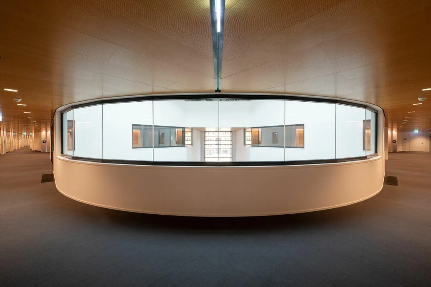 Bureaux de différentes tailles, divisibles, dans un emplacement fonctionnel et prestigieux - Photo 7 sur 17