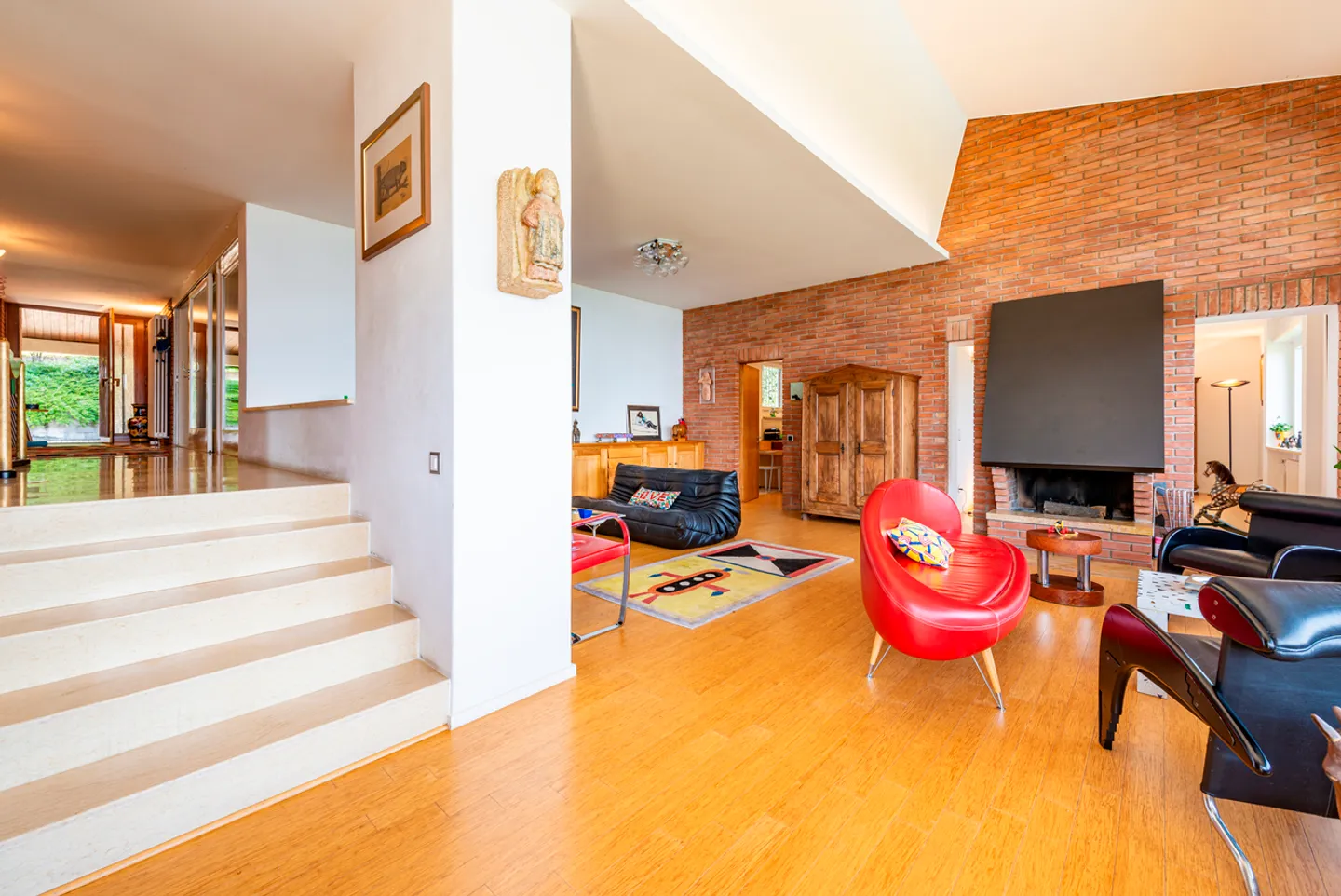 Villa architecturale avec vue sur le lac - Photo 11 sur 30