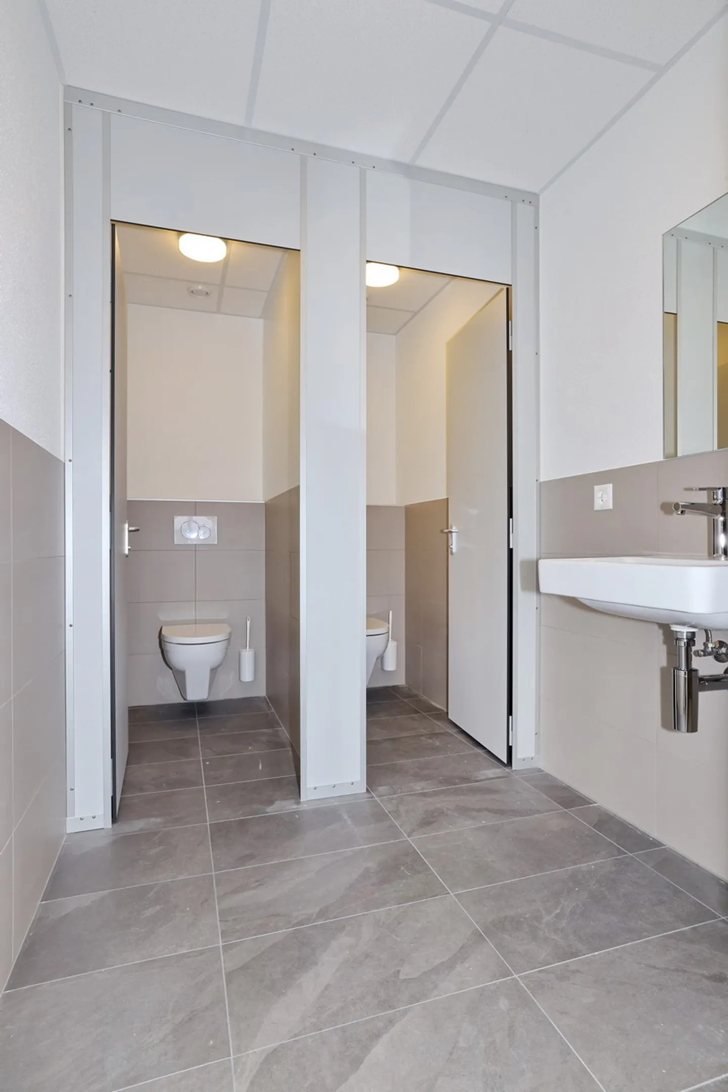 Modern Office Space - Photo 10 of 11