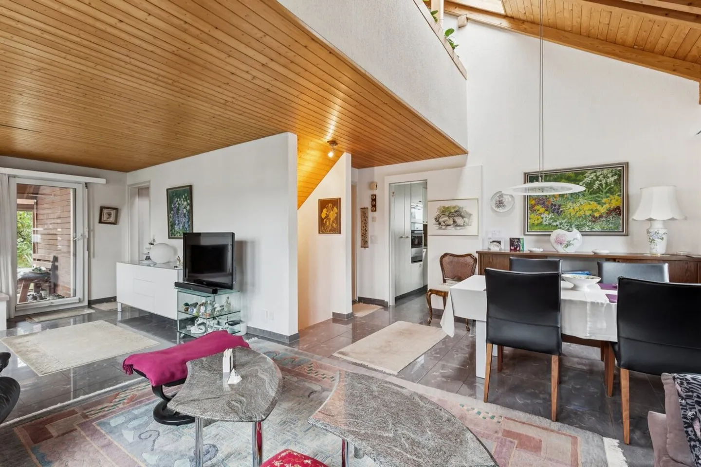 Paradis familial bien entretenu dans un emplacement idéal - Photo 3 sur 9