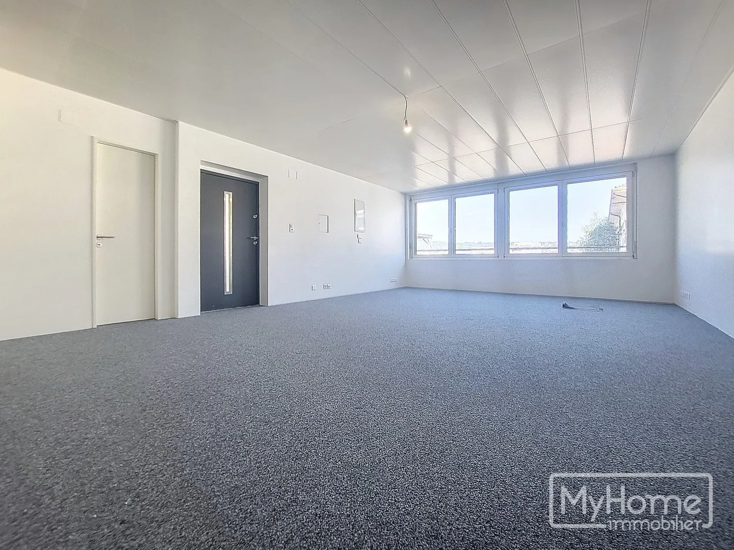 Bureau lumineux de 265m2 - Photo 1 sur 5