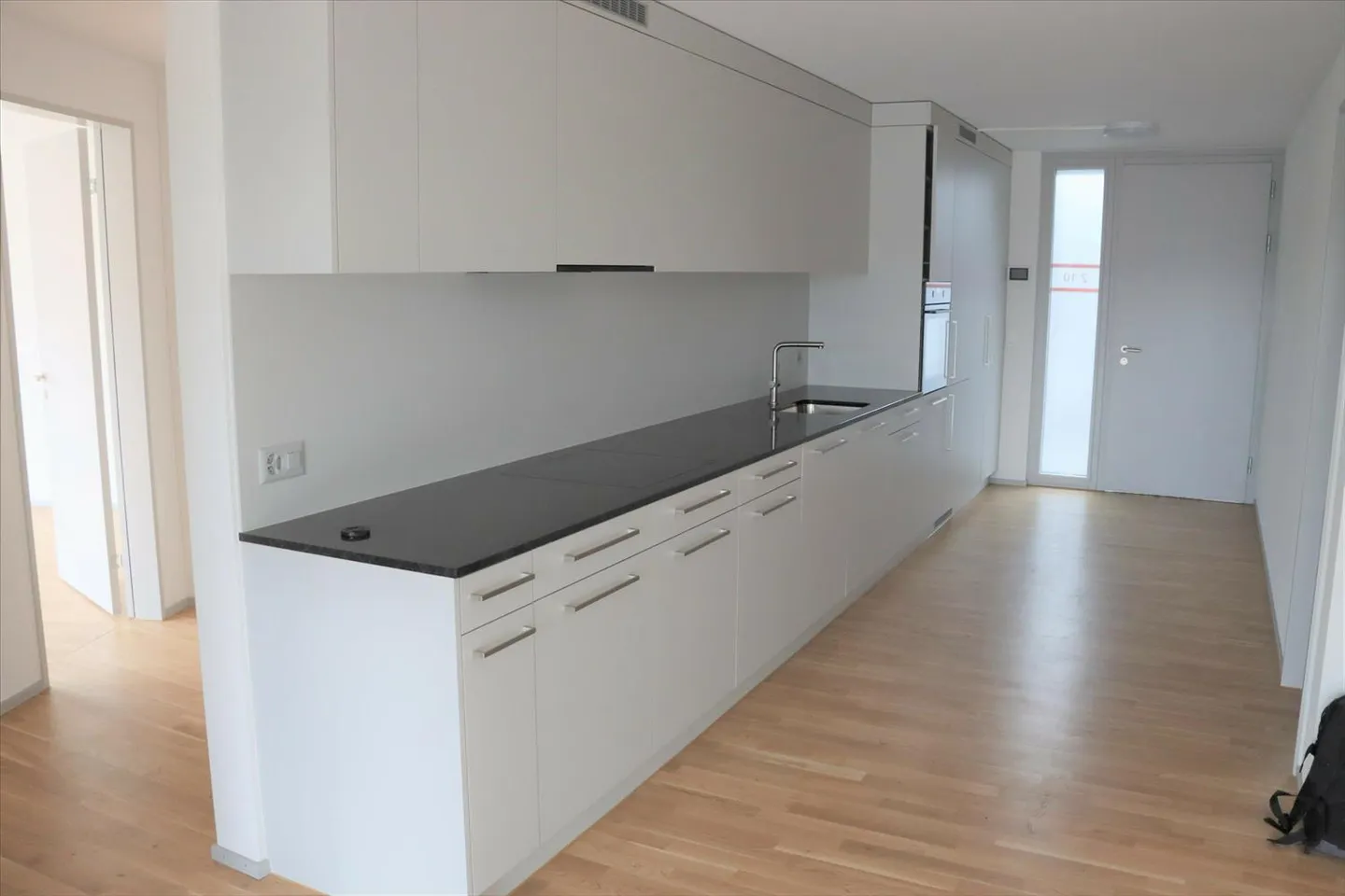 Moderne Wohnung an bester Lage beim Bahnhof - Foto 3 von 9