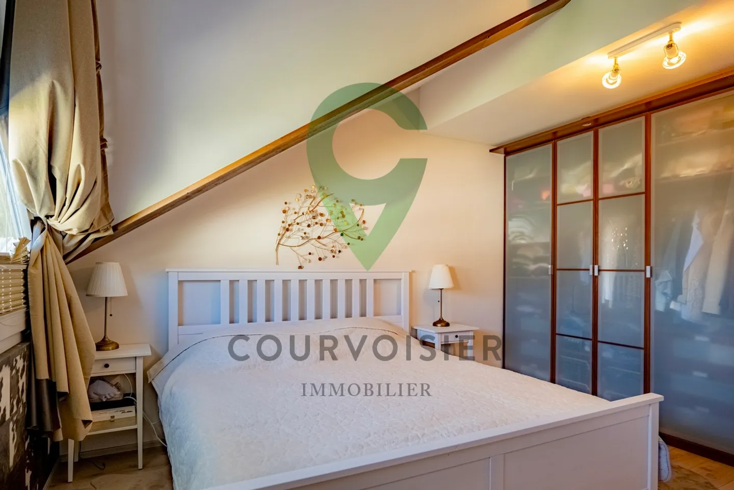 Magnificent 5.5-room apartment - Photo 7 of 10