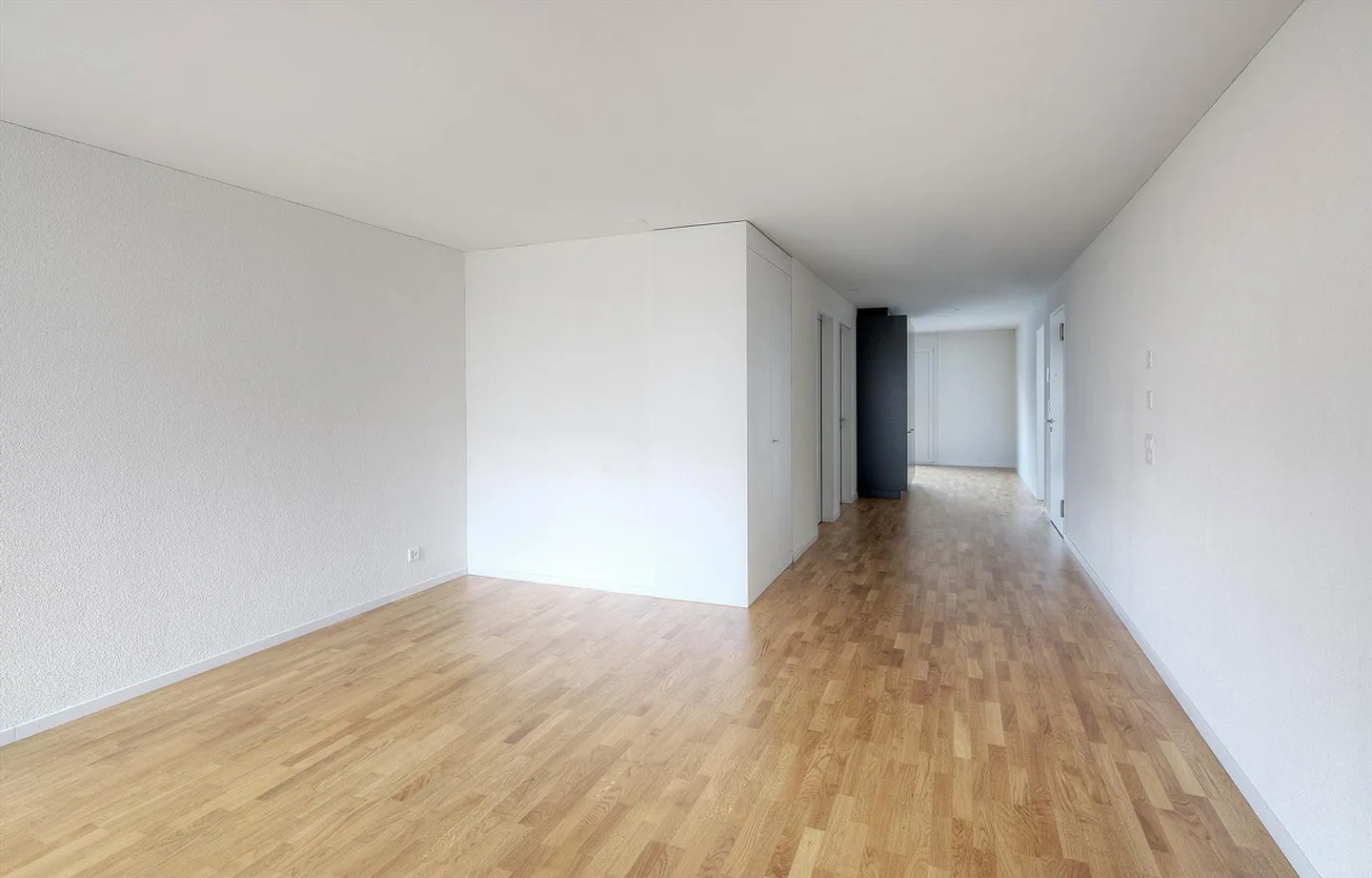 Apartment for rent - Photo 1 of 5