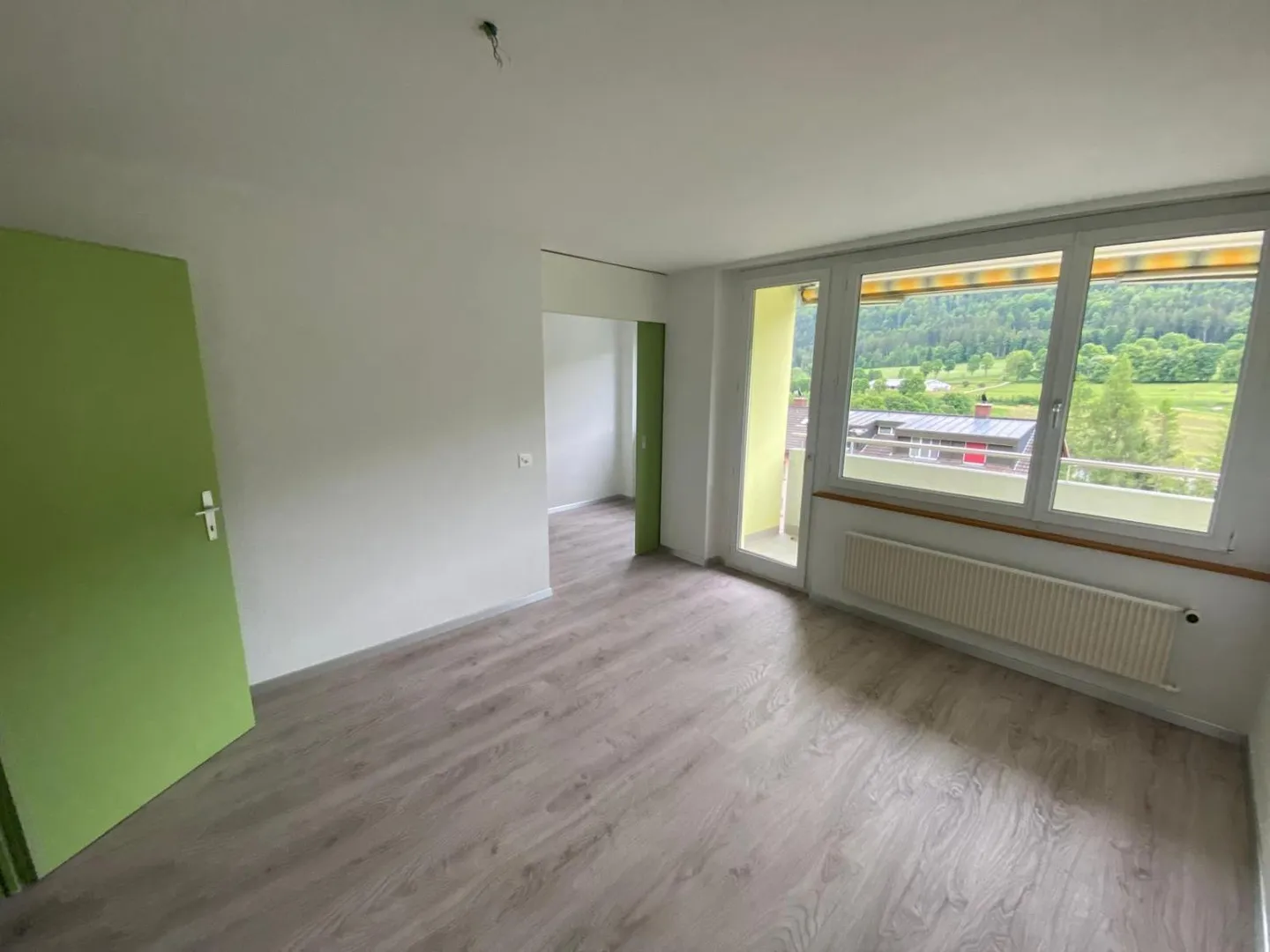 In affitto: Appartamento accessibile di 2,5 stanze con balcone - Clef 43 (Ref. 1033) - Foto 1 di 9