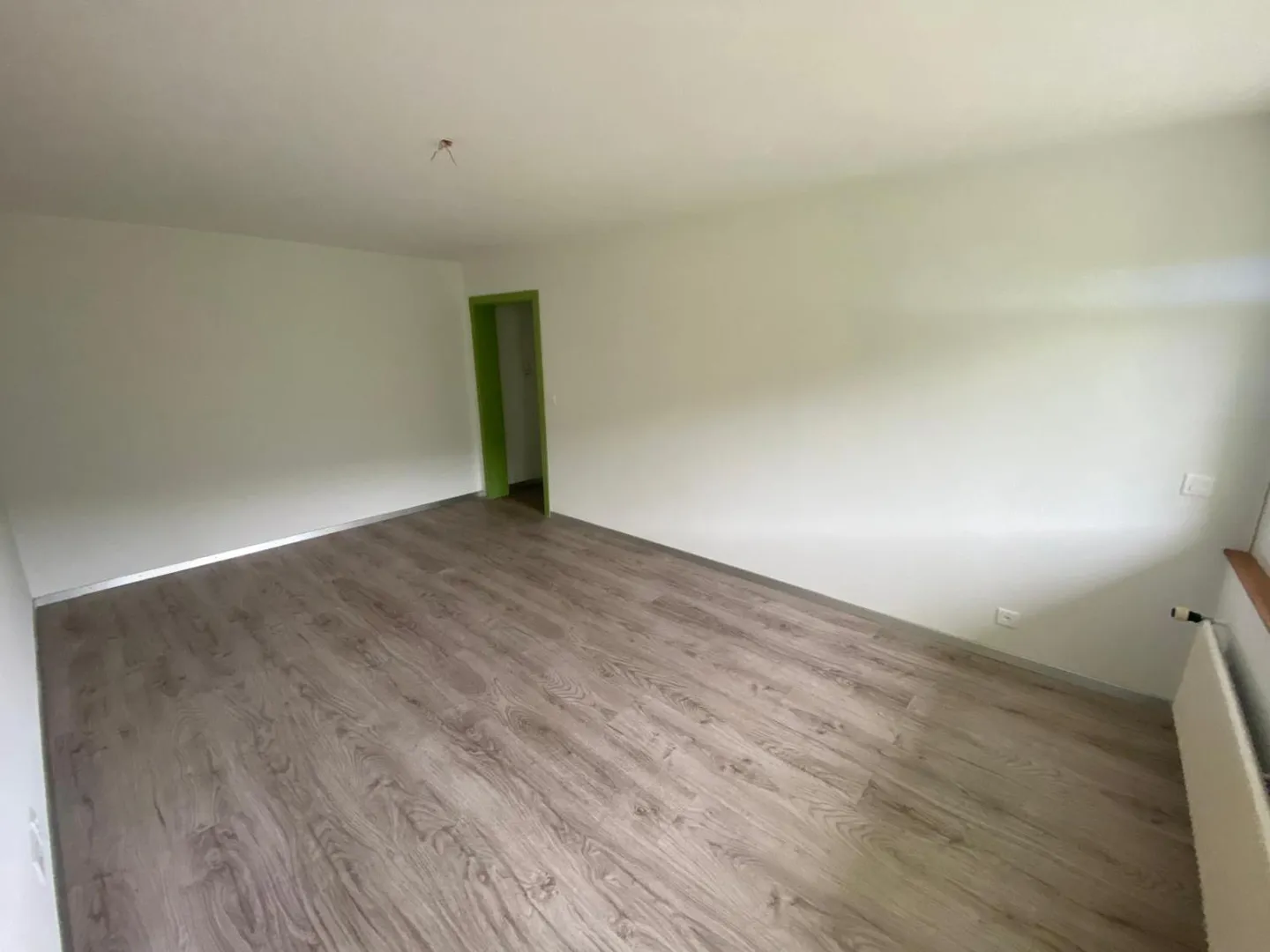 In affitto: Appartamento accessibile di 2,5 stanze con balcone - Clef 43 (Ref. 1033) - Foto 5 di 9