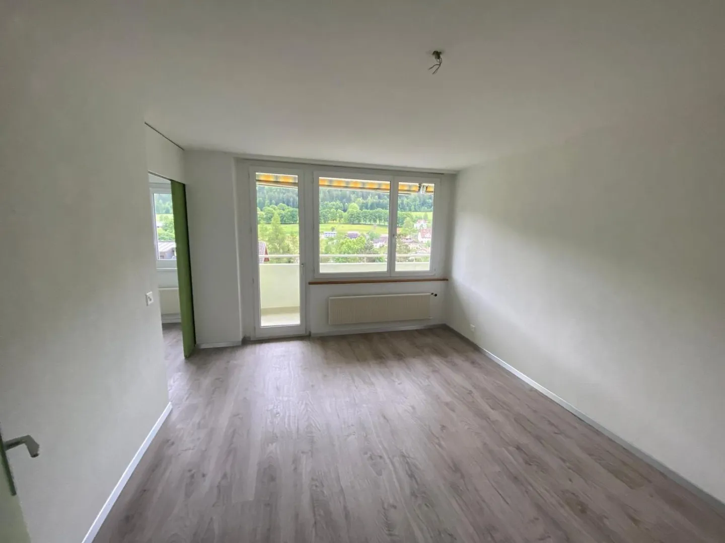 In affitto: Appartamento accessibile di 2,5 stanze con balcone - Clef 43 (Ref. 1033) - Foto 6 di 9