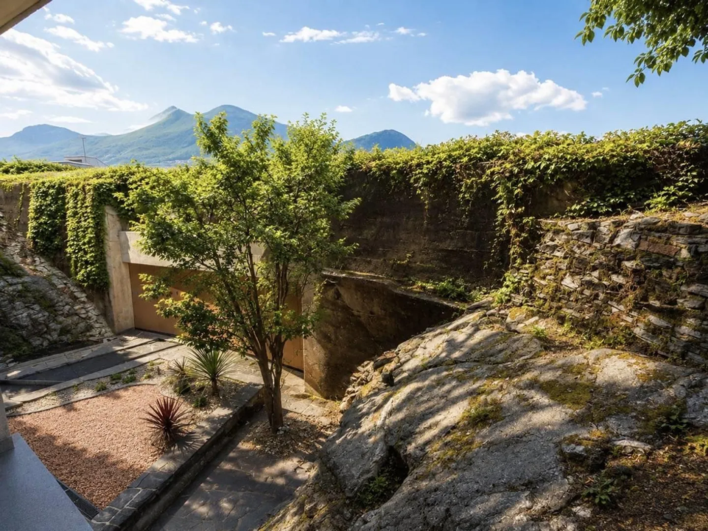 Bright 3.5-room apartment for sale in Lugano - Photo 5 of 7