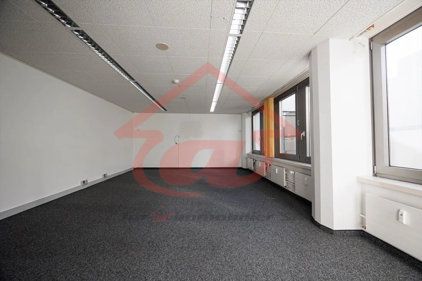 Entreprise innovante au cœur du Jura - Photo 3 sur 18