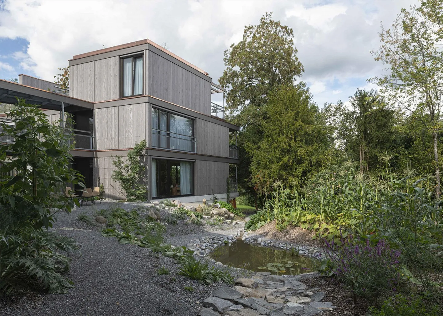 Vivre dans les arbres : appartement de 5,5 pièces - Photo 4 sur 6