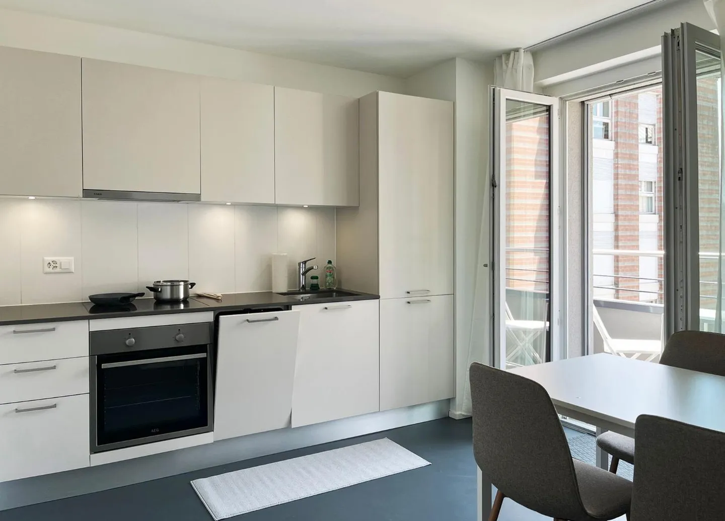 Elegant 1.5-room apartment furnished - Photo 5 of 9