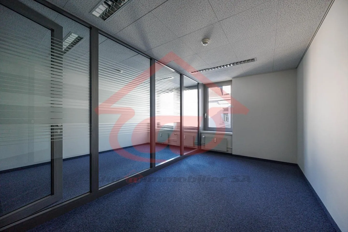 Entreprise innovante au cœur du Jura - Photo 5 sur 18