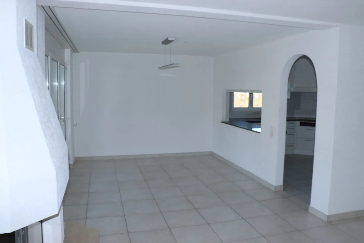 Geräumige Wohnung in Ägerten - Foto 3 von 15